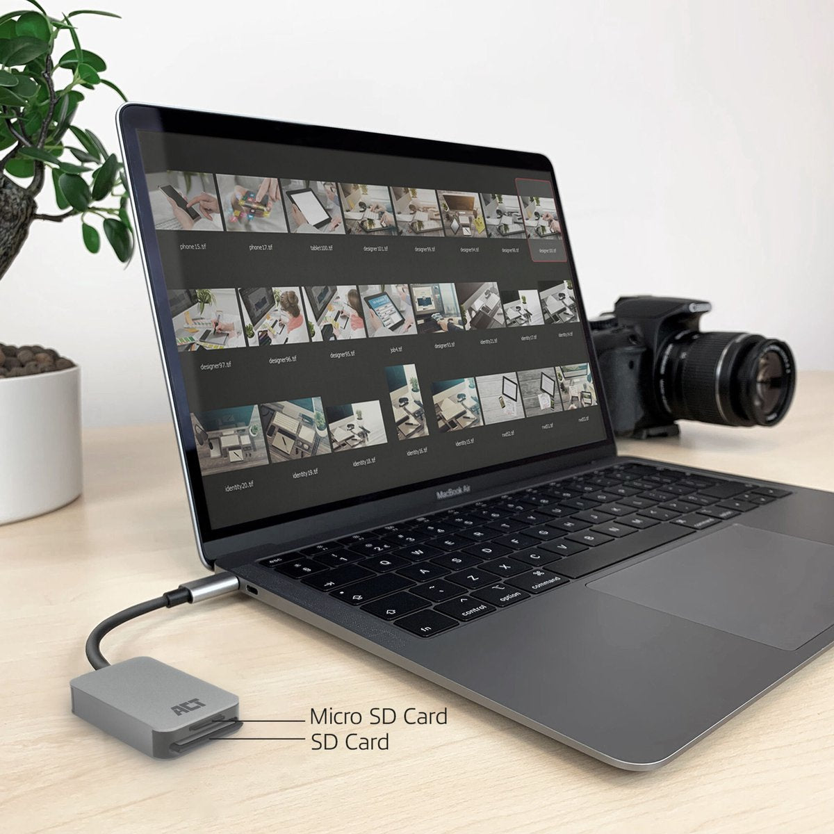 Act AC7056 USB-C 3.0 SD en Micro SD kaartlezer