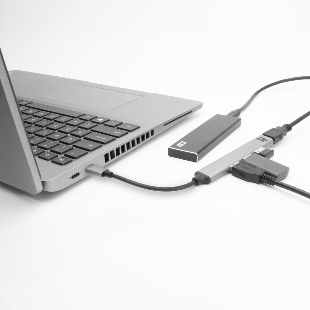 Act AC6425 USB-C hub, 3x USB-A 2.0 and 1x USB-A 3.0
