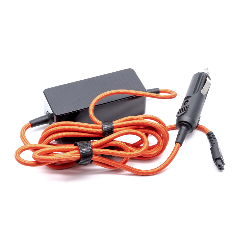 Premium universele AUTO-adapter in retailverpakking 138 Watt 17-tips